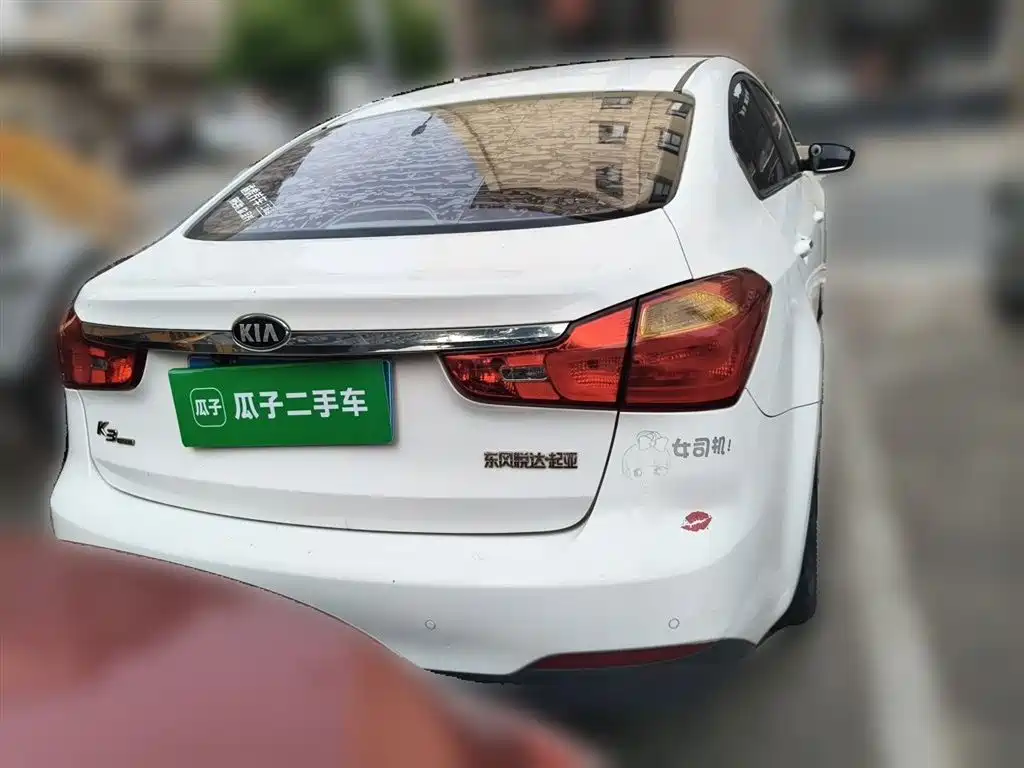 Kia K3 2013 1.6L Automatic GLS фото 3