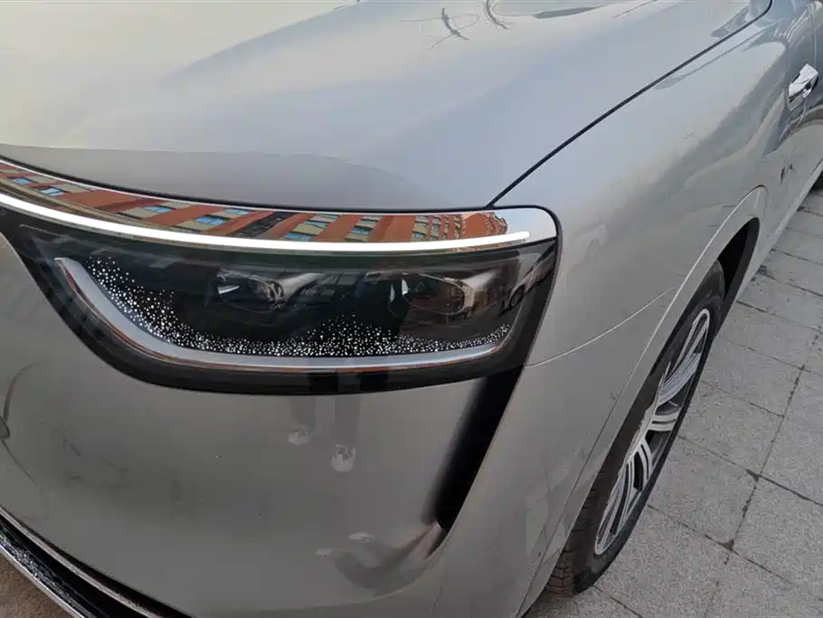 AITO Wenjie AITO M8 2025 Range Extender Max+ Edition 53.4kWh 5-seater фото 5