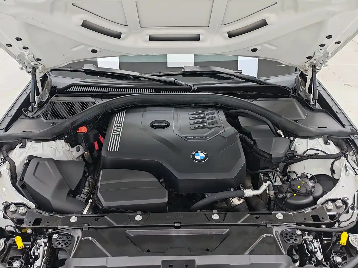 BMW 3 Series 2022 320i Sport Package фото 17