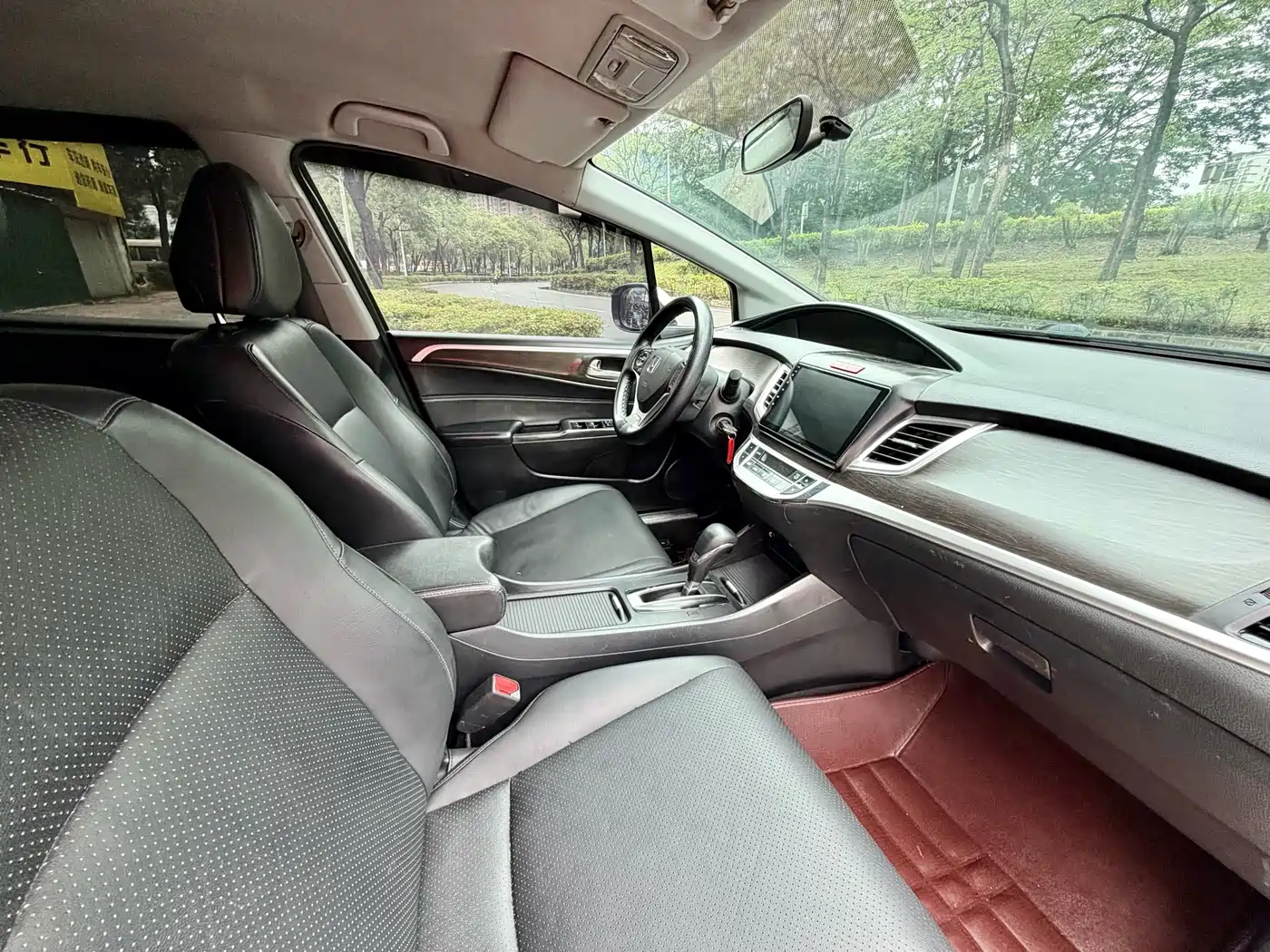 Honda Jade 2014 2013 1.8L Automatic Comfort Edition 5-seater