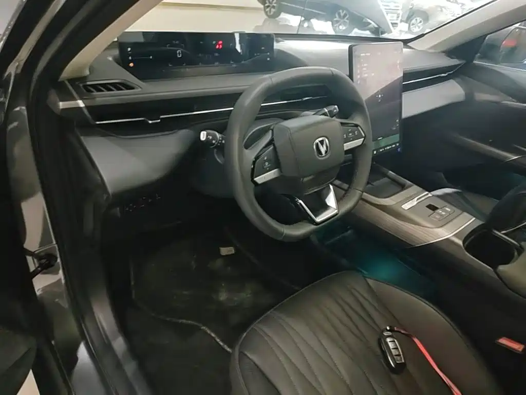 Changan Eado PHEV 2025 2025 Smart New Blue Whale 145KM Battleship Edition
