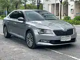 صورة 3 - Škoda Superb