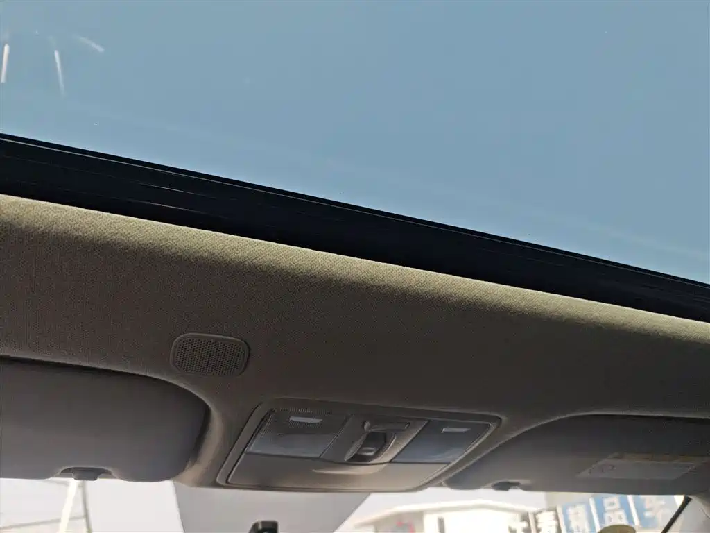 Kia K2 2017 Sedan 1.4L AT 15th Anniversary Special Edition GLS фото 14