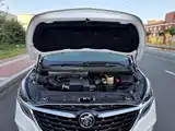 Фото 11 - Buick GL8