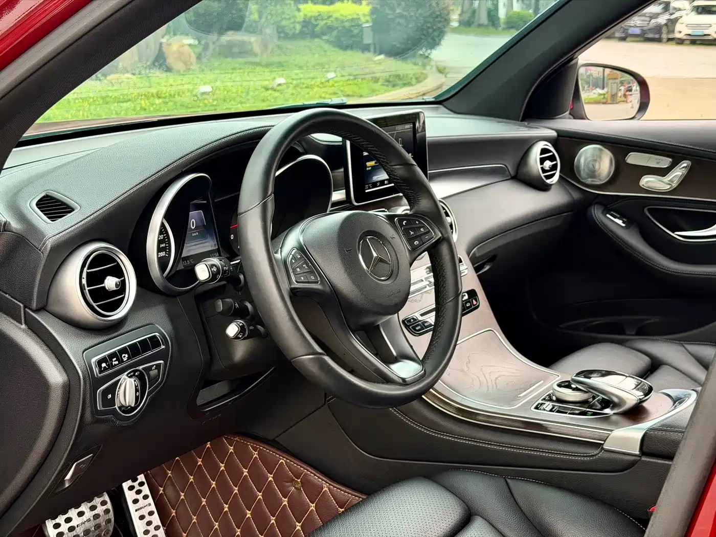 Mercedes-Benz GLC 2016 GLC 300 4MATIC Dynamic фото 8