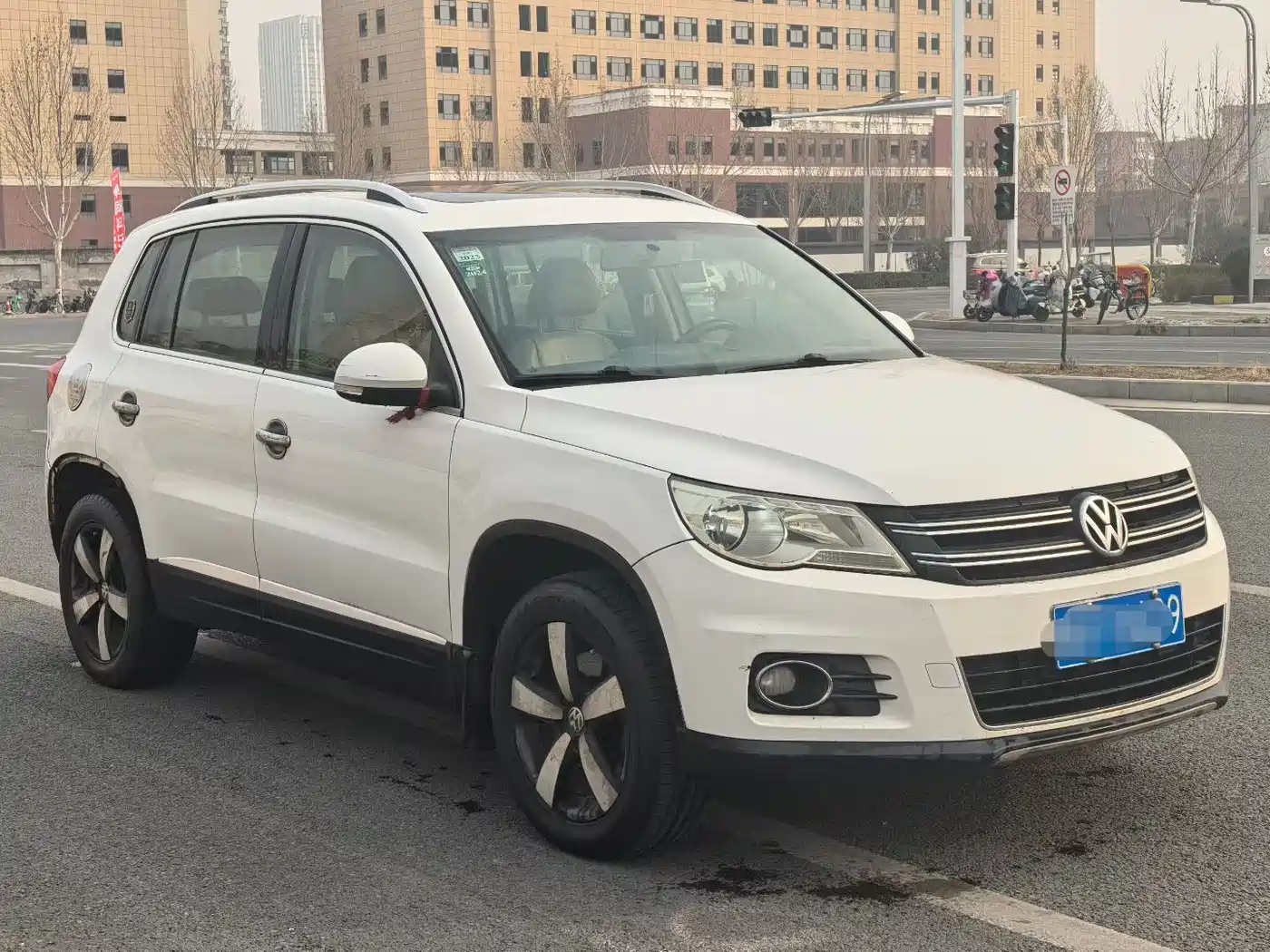 Volkswagen Tiguan 2010 1.8TSI Automatic 2WD Elite фото 3