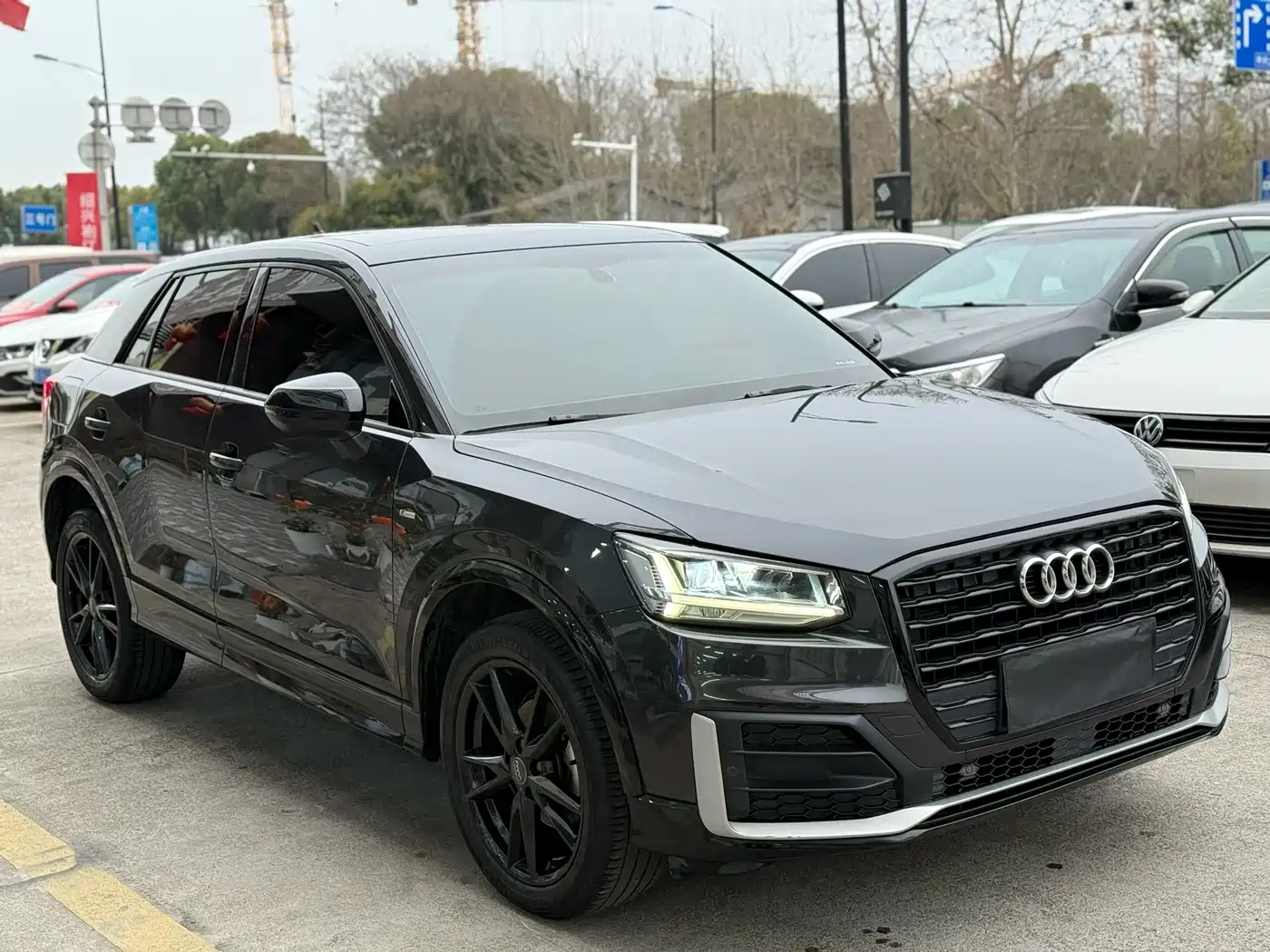 Audi Q2L 2020 35 TFSI Progressive Dynamic Model фото 3