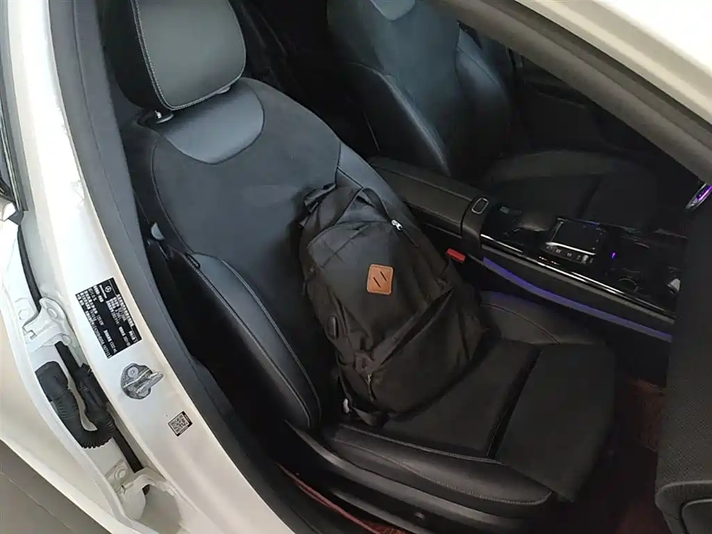 Mercedes-Benz A-Class 2021 A 200 L Sport Sedan Fashion Edition фото 25