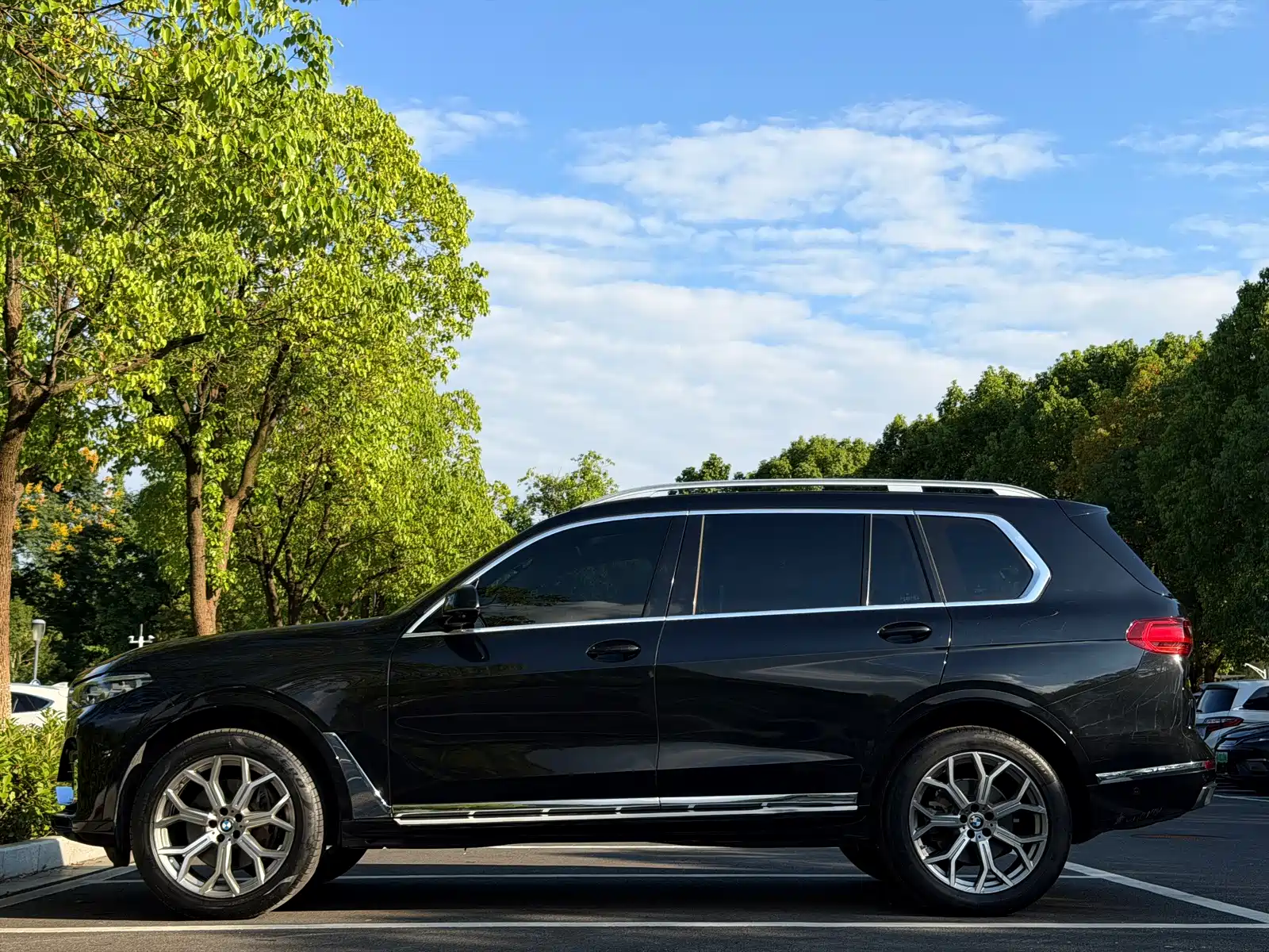 Фото 3 - BMW X7