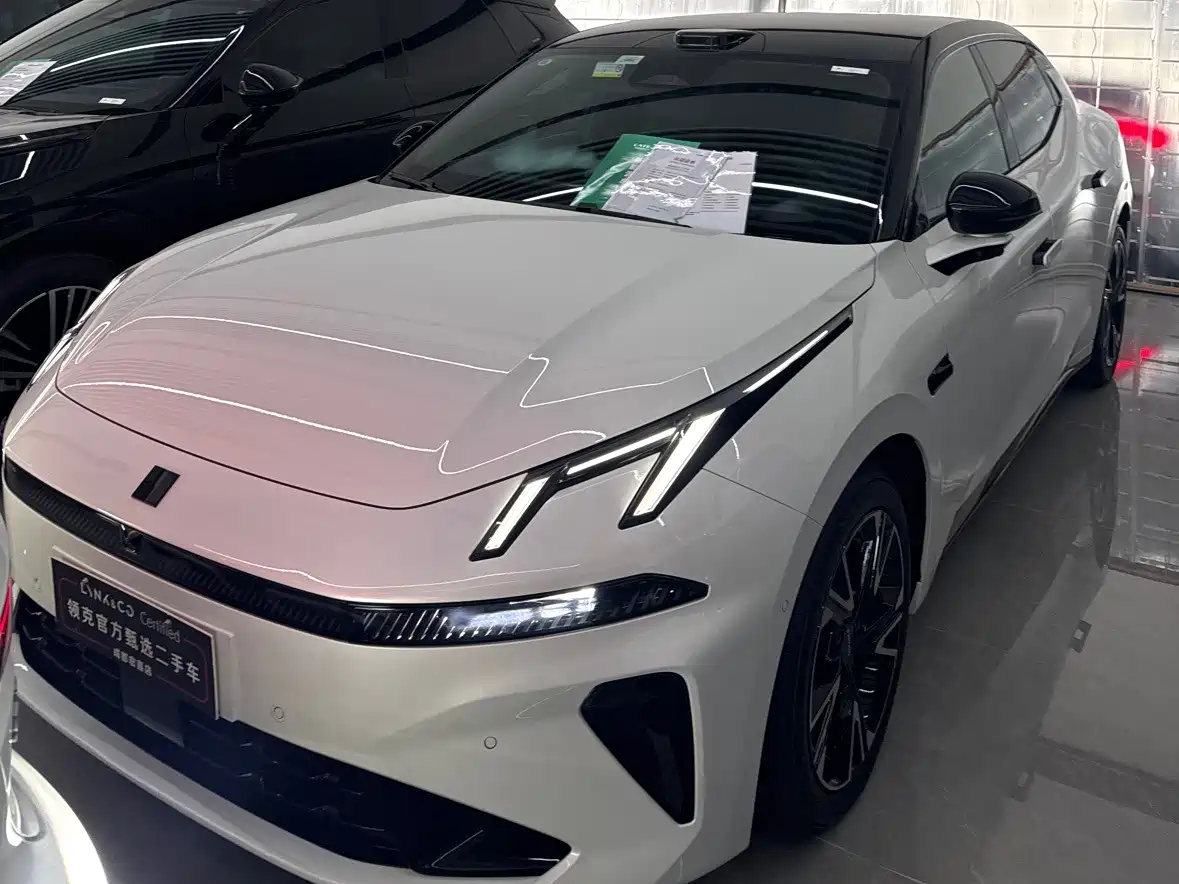 2026 Lynk & Co 07 EM-P