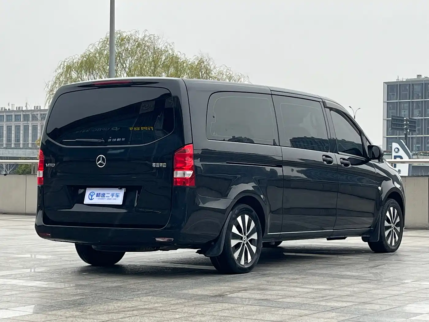 Mercedes-Benz Vito 2021 2.0T Elite 7-Seater фото 4