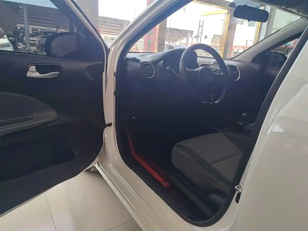 Kia Huan Chi 2017 1.4L Manual Smart Fashion фото 16