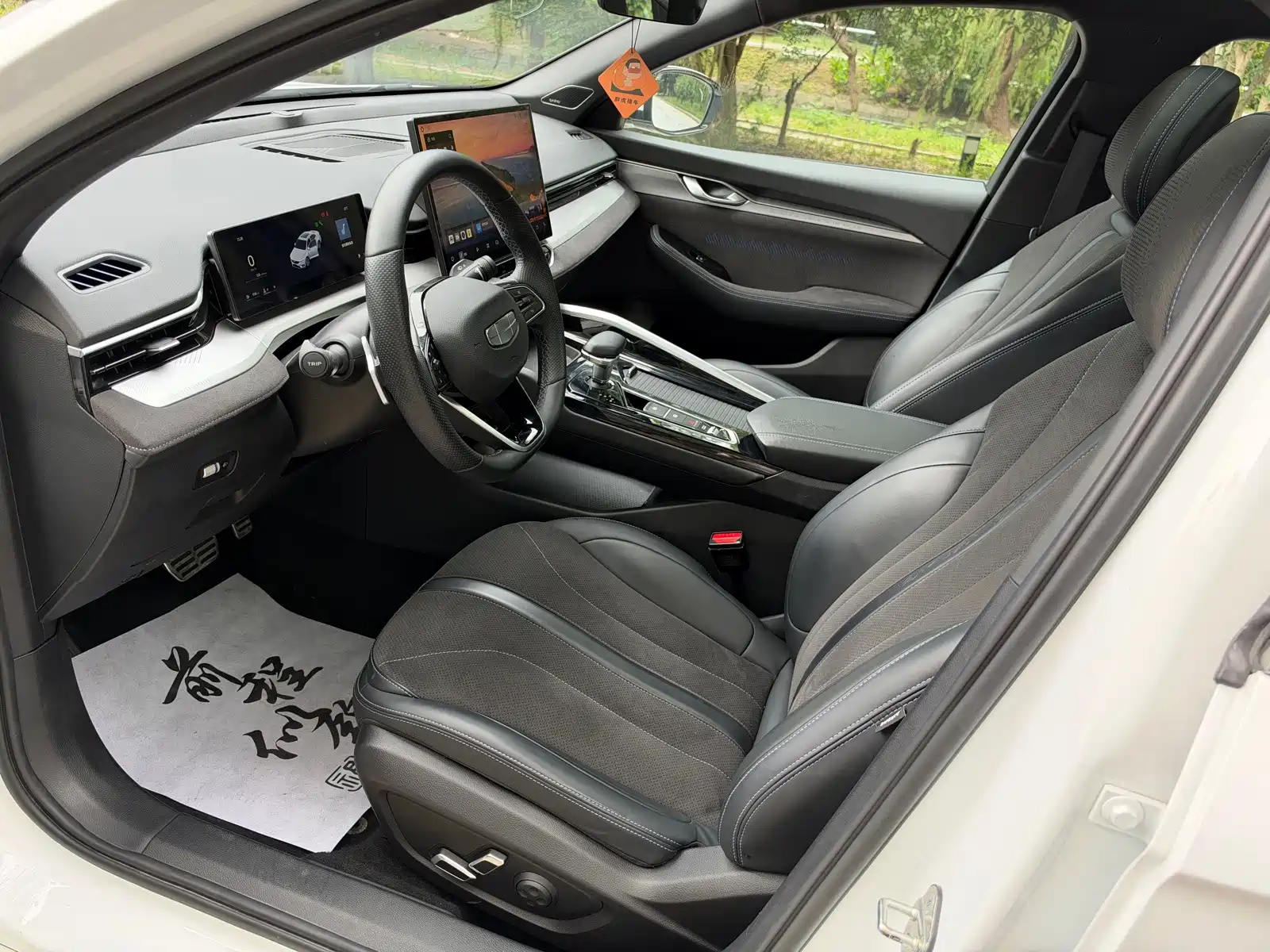 Фото 5 - Geely Preface