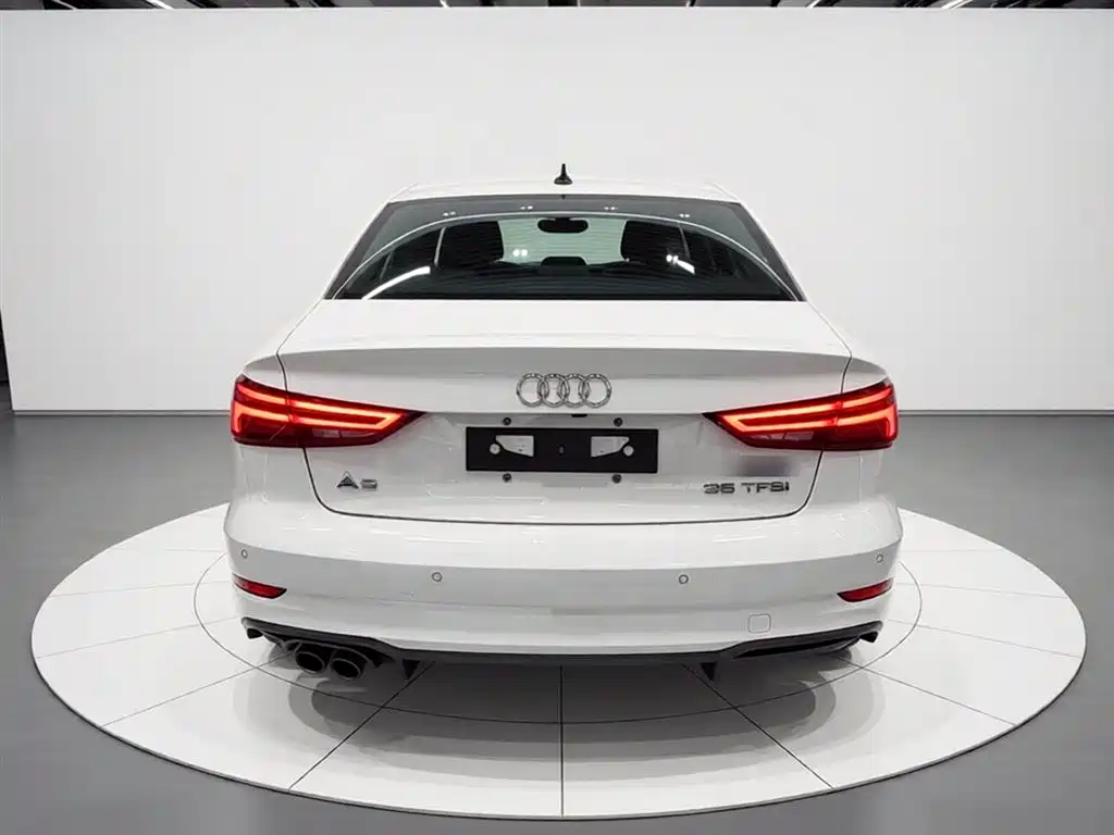 Audi A3 2020 Limousine 35 TFSI Fashion China VI фото 4