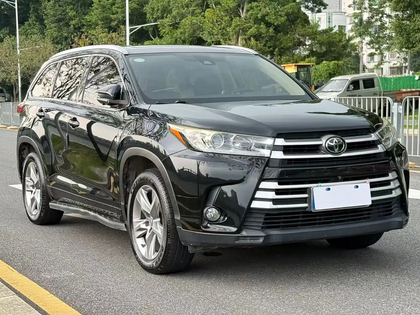 Toyota Highlander 2018 2.0T 2WD Luxury 7-seater (China V) фото 3