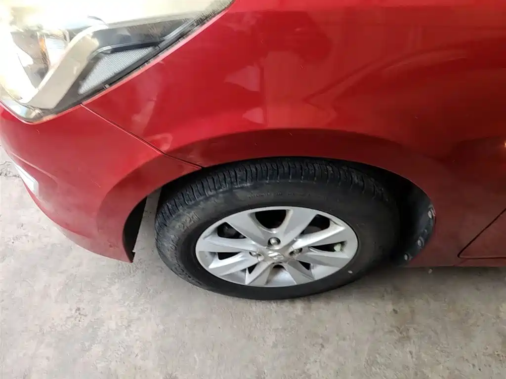 Hyundai Verna 2014 1.4L Manual Smart GLS фото 23