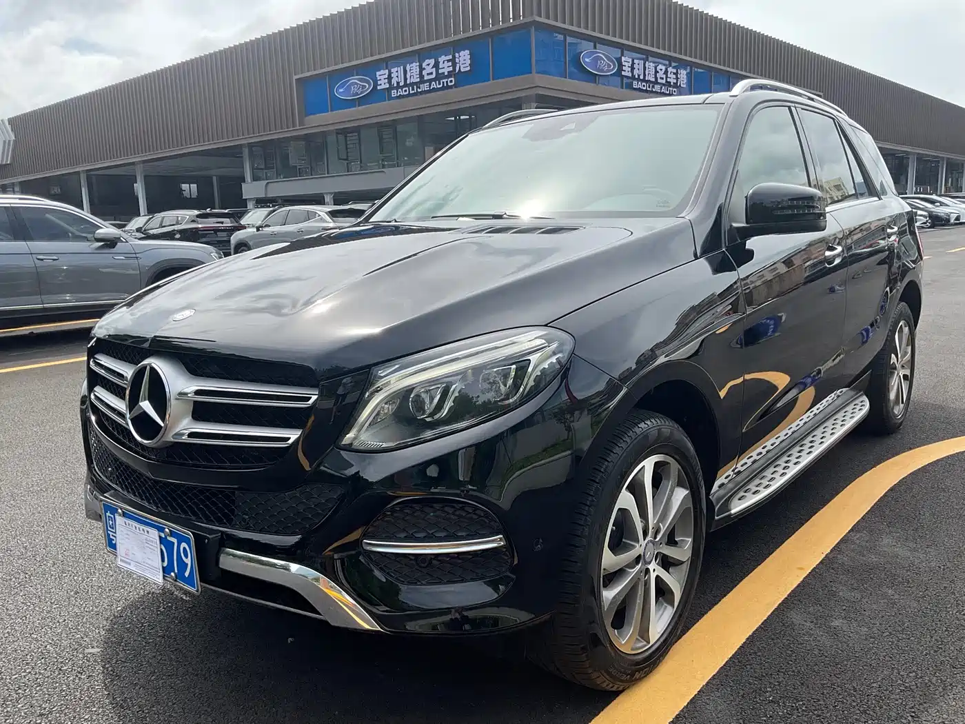 Фото 1 - Mercedes-Benz GLE