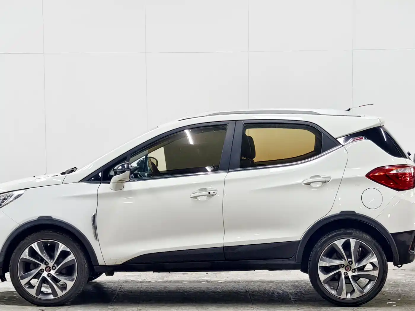 BYD Yuan 2016 2016 1.5TID Automatic Luxury