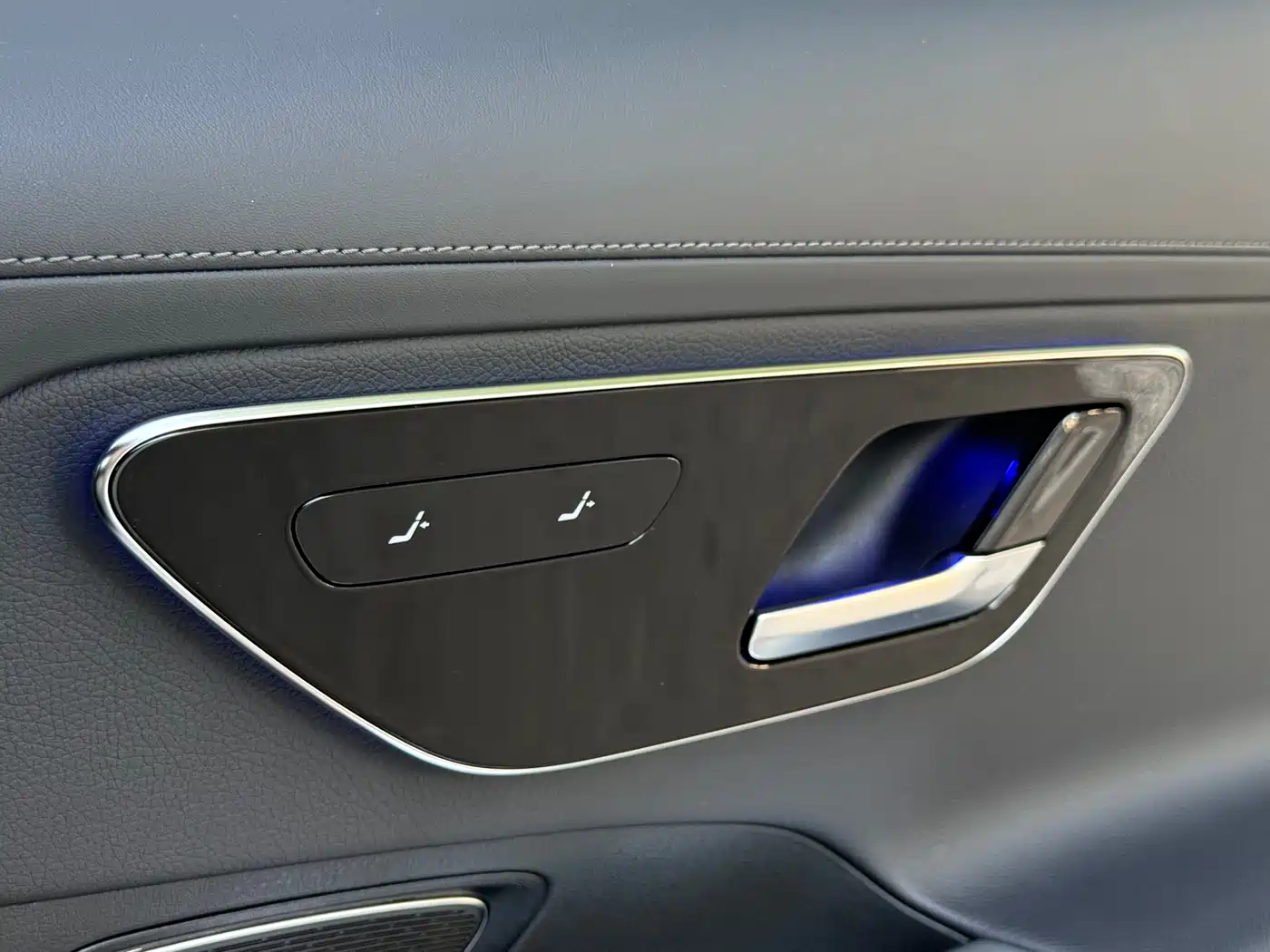 Mercedes-Benz C-Class 2022 Facelift C 200 L Sport фото 24