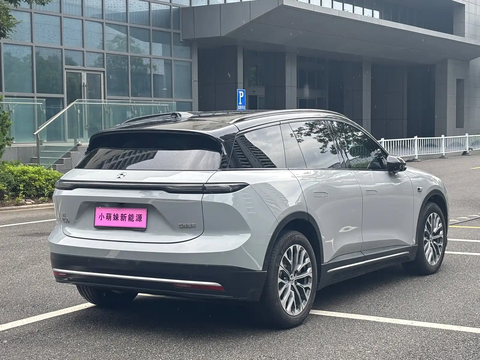 Фото 26 - NIO ES6