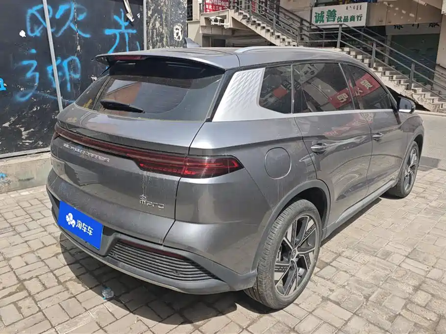 BYD Song Pro New Energy 2023 Champion Edition DM-i 110KM Excellence фото 3