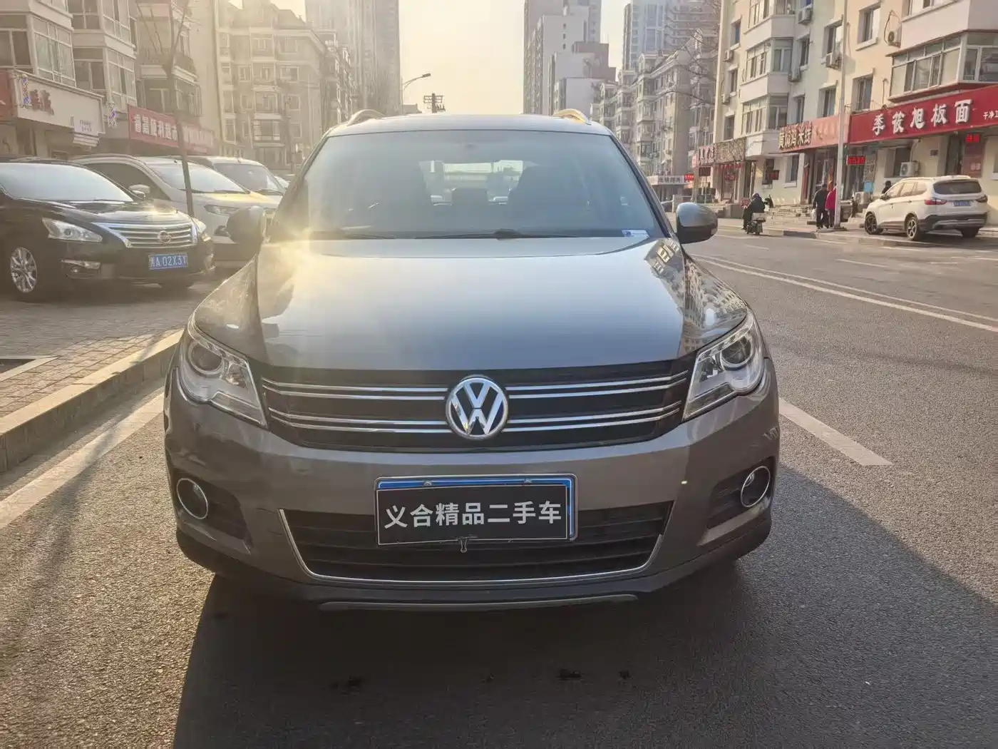 Volkswagen Tiguan 2010 1.8TSI Automatic 4WD Elite фото 2