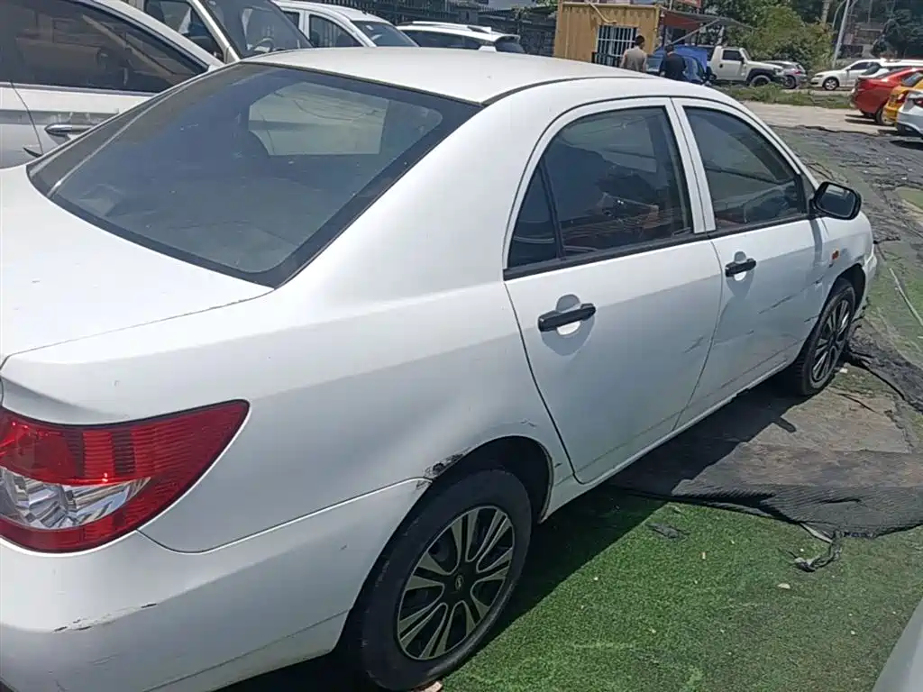 BYD F3 2012 Energy-saving Edition 1.5L Manual Comfort фото 7