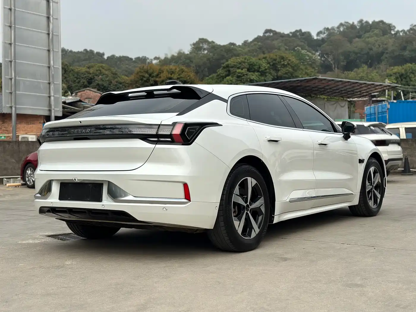 ZEEKR EXTREME KRYPTON 001