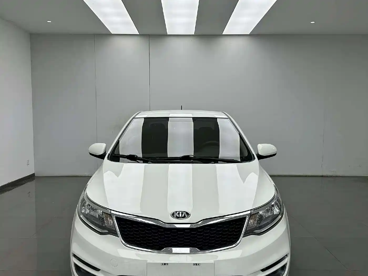 Kia K2 2015 Sedan 1.4L AT GLS фото 2