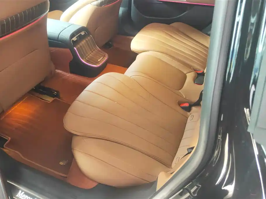 Mercedes-Benz E-Class 2025 E 300 L Luxury Sport фото 11