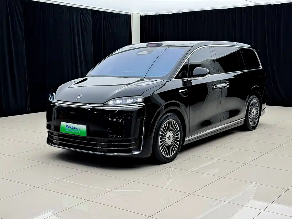 Zhijie Zunjie MPV
