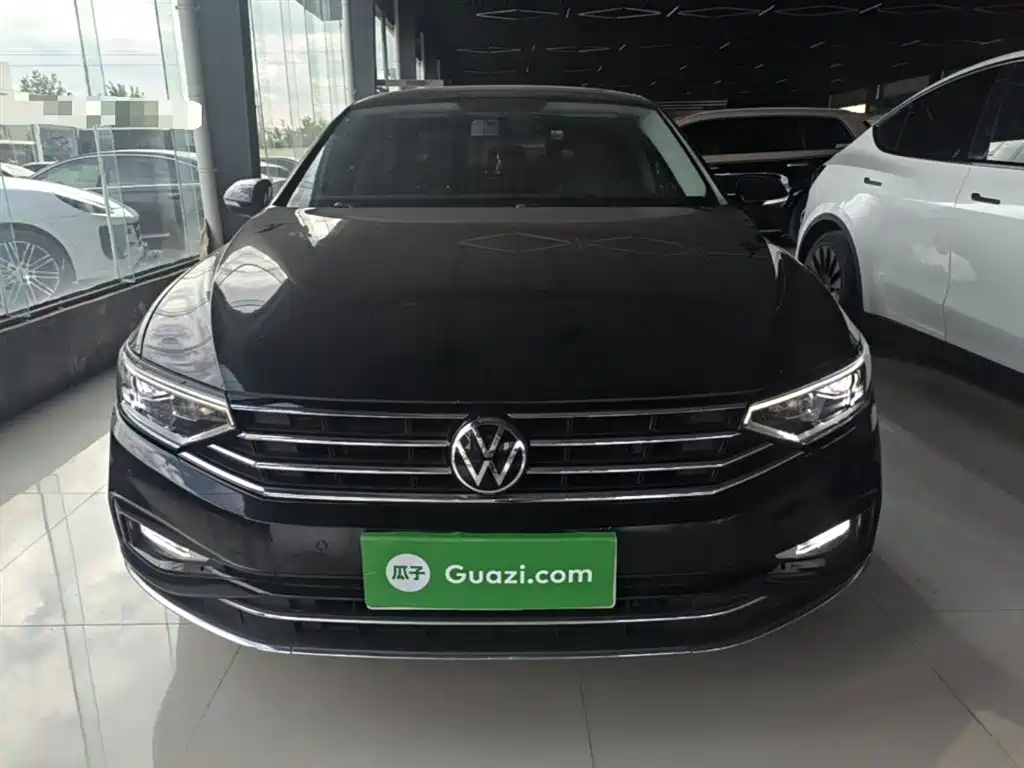 Volkswagen Magotan 2020 280TSI DSG Comfort фото 3