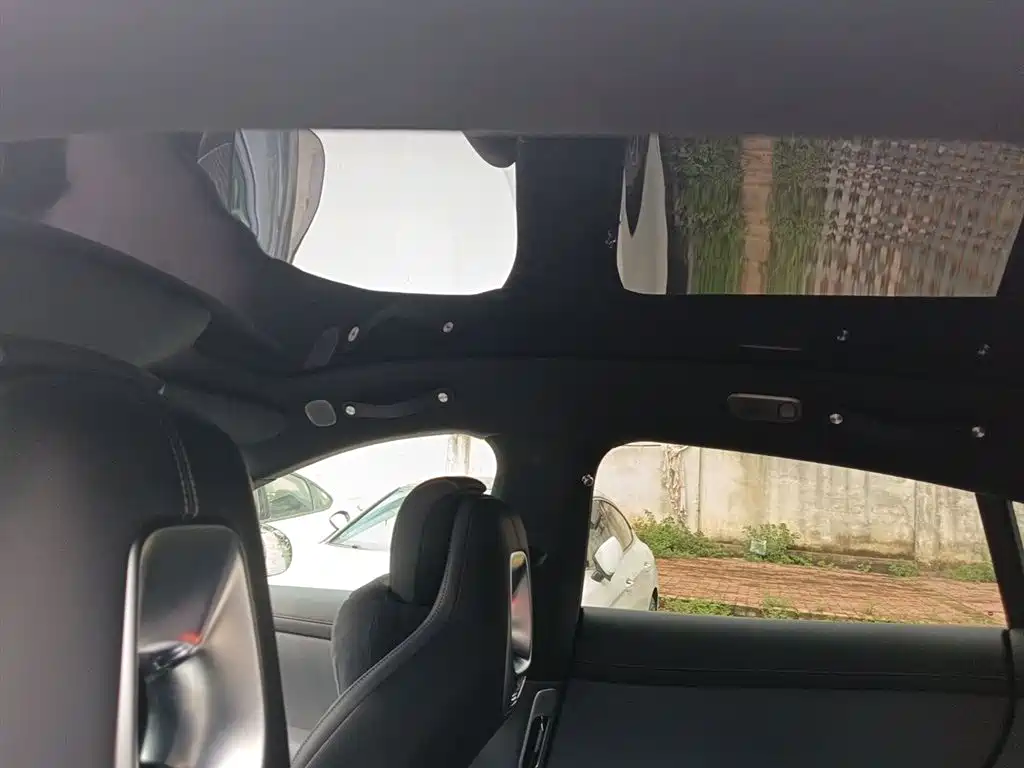 Xiaomi Auto Xiaomi YU7 2025 Ultra Long Range High Performance AWD Max Edition фото 14