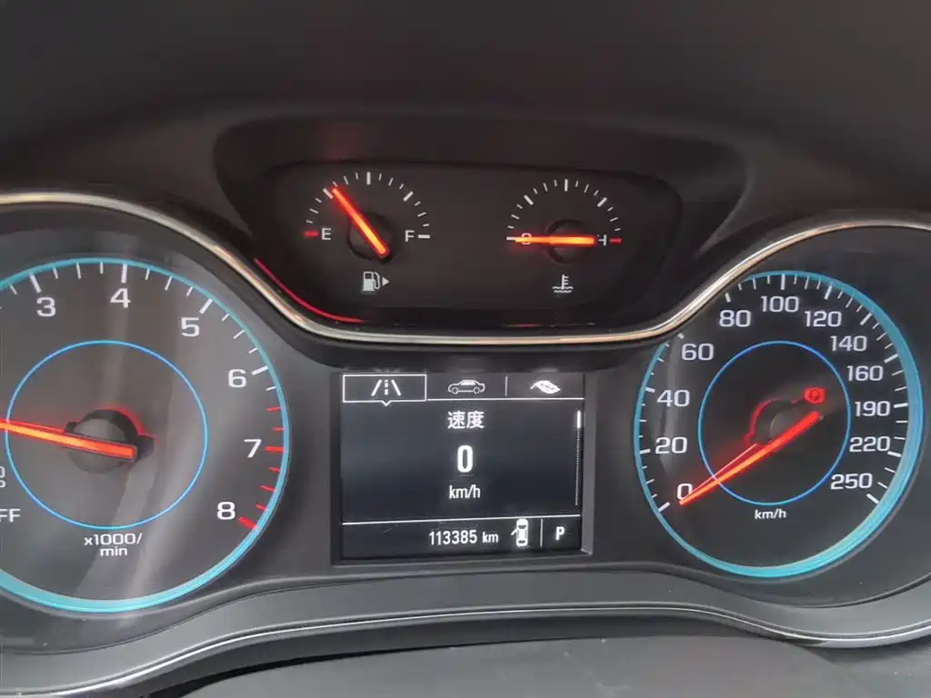 Chevrolet Cruze 2017 1.5L Automatic Pioneer Sunroof фото 12