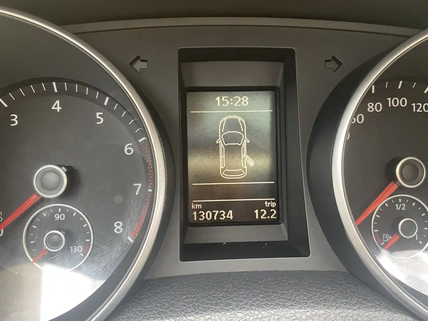 Volkswagen Golf 2011 1.4TSI Auto Luxury фото 18
