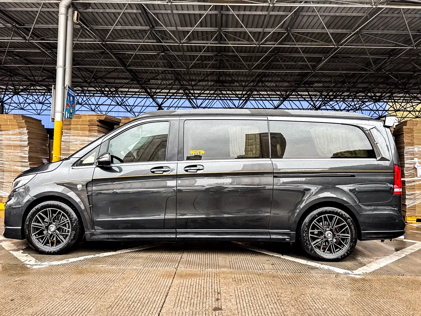 Mercedes-Benz V-Class 2021 V 260 L Long Wheelbase Luxury Edition фото 49