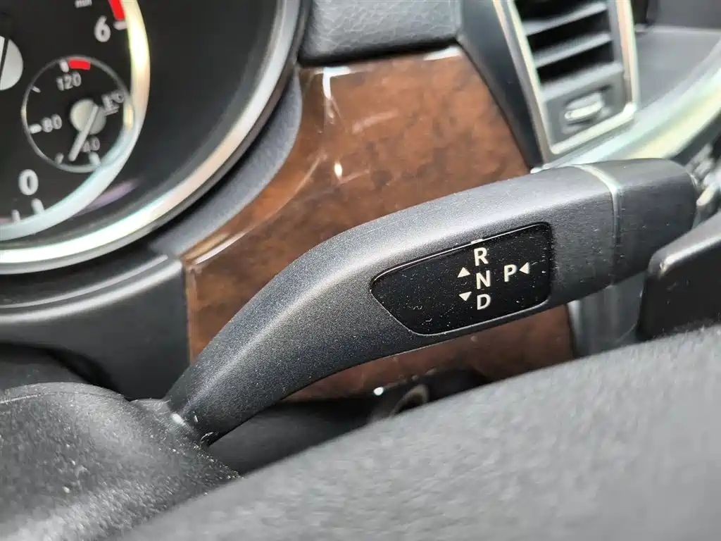 Mercedes-Benz GL-Class 2014 GL 350 CDI 4MATIC фото 10