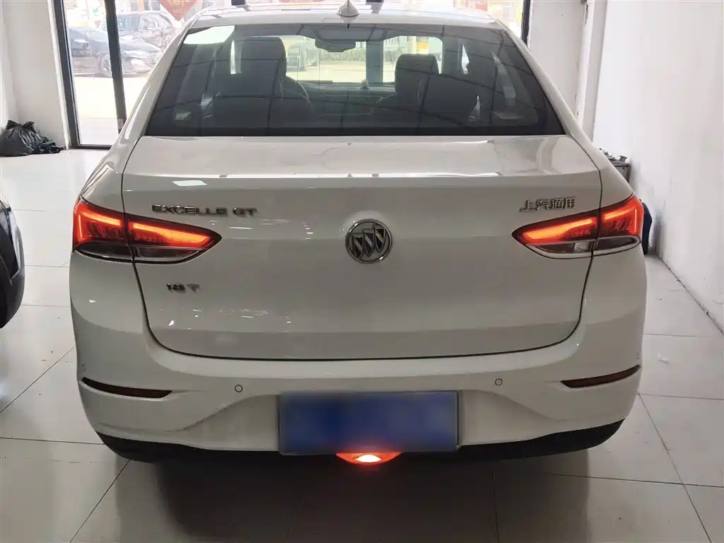 Buick Excelle 2019 18T Auto Connected Elite China VI фото 4