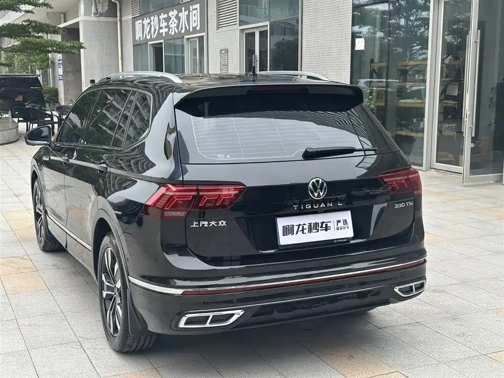 Volkswagen Tiguan L 2023 330TSI Auto 2WD R-Line Premium Edition фото 22
