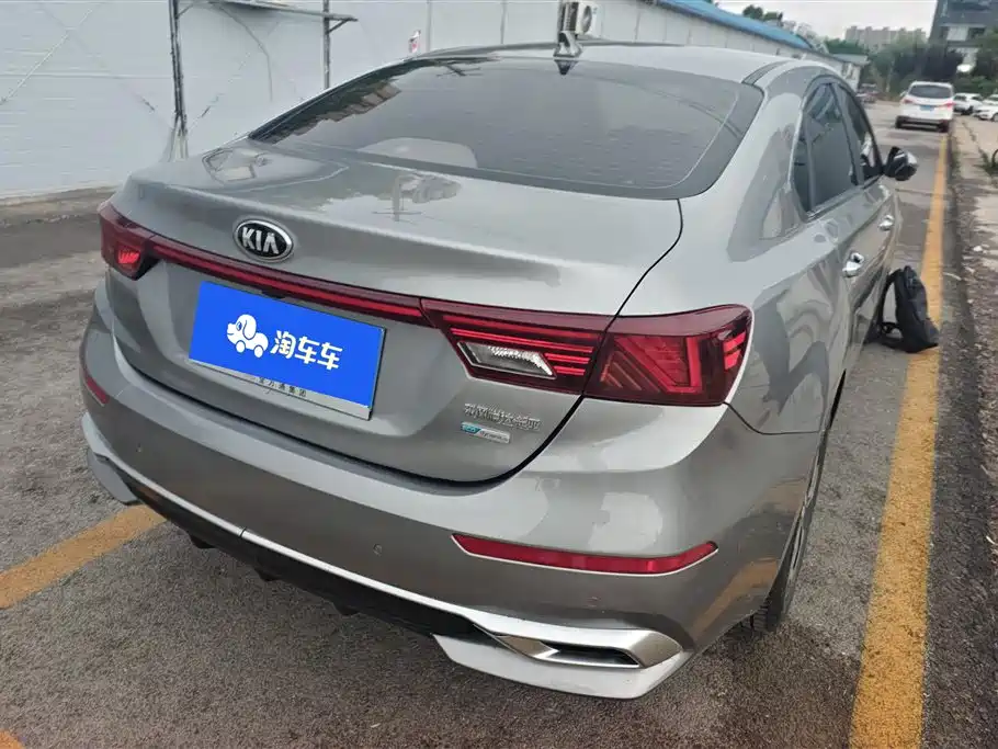 Kia K3 2019 1.5L CVT Smart Connect Edition фото 3