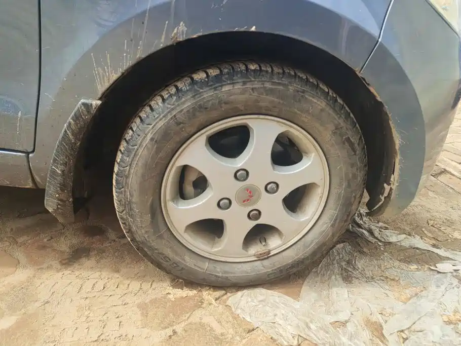Wuling Motors Wuling Hongguang 2013 2013 1.5L Standard