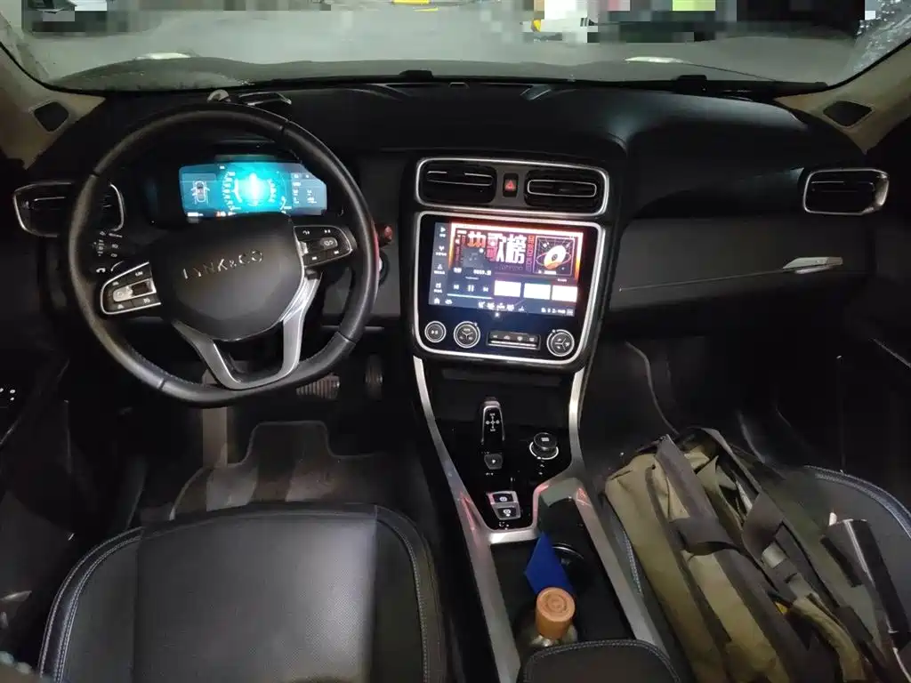 Lynk & Co 01 EM-P 2018 1.5T PHEV Jin Pro China V фото 10