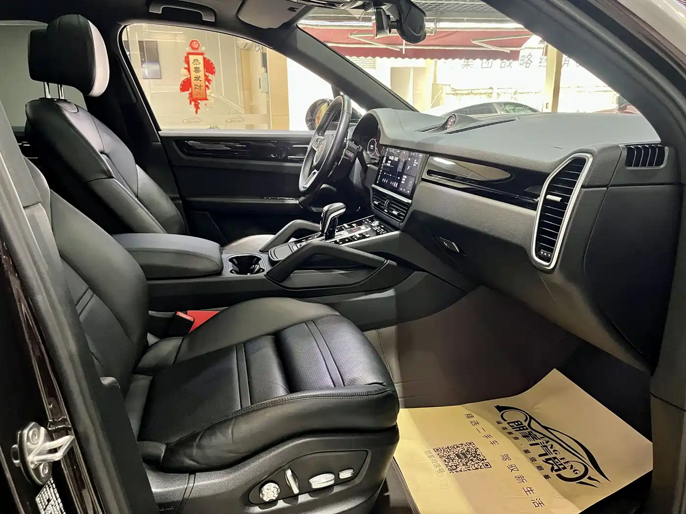Porsche Cayenne 2018 Cayenne 3.0T фото 15