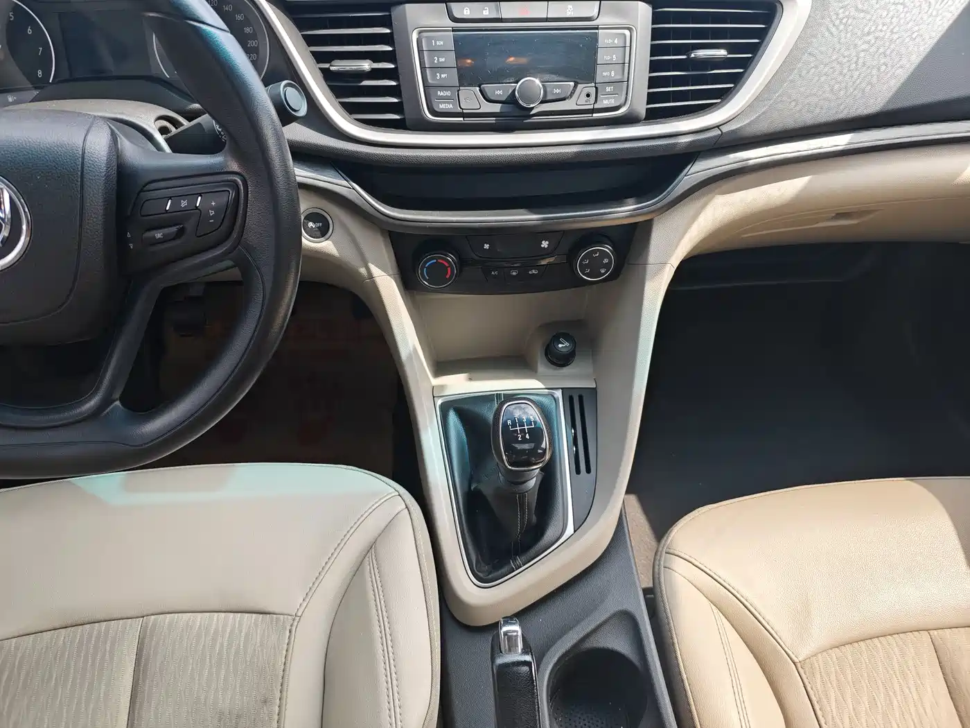 Фото 8 - Buick Excelle