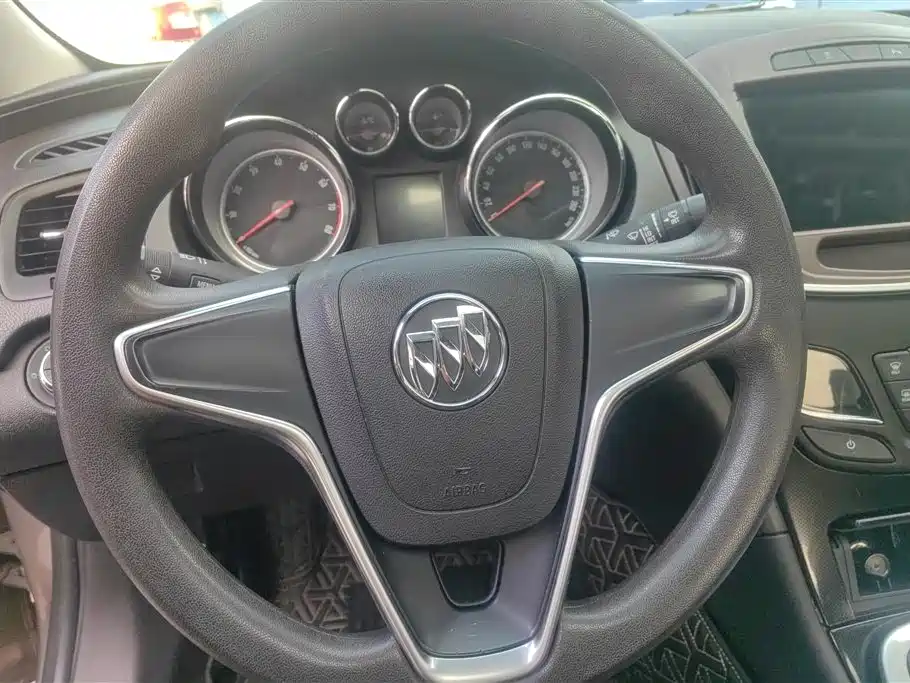 Buick Regal 2015 1.6T Leading Tech Edition фото 15