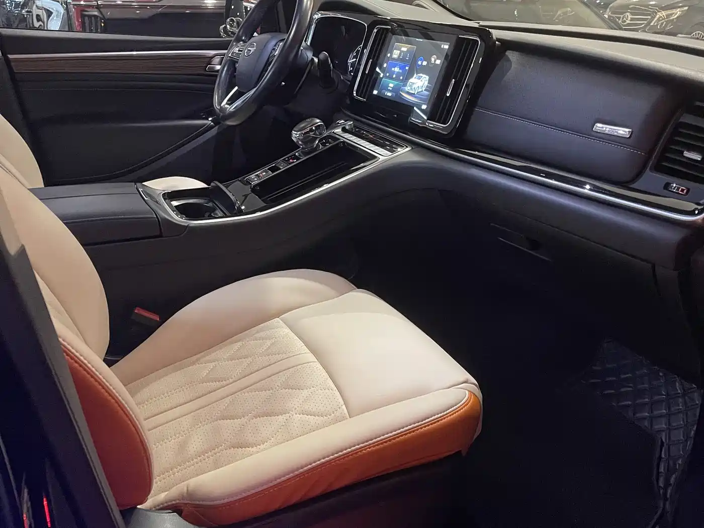 GAC Trumpchi Trumpchi M8 2021 Leading Show Series 390T Luxury Edition фото 15