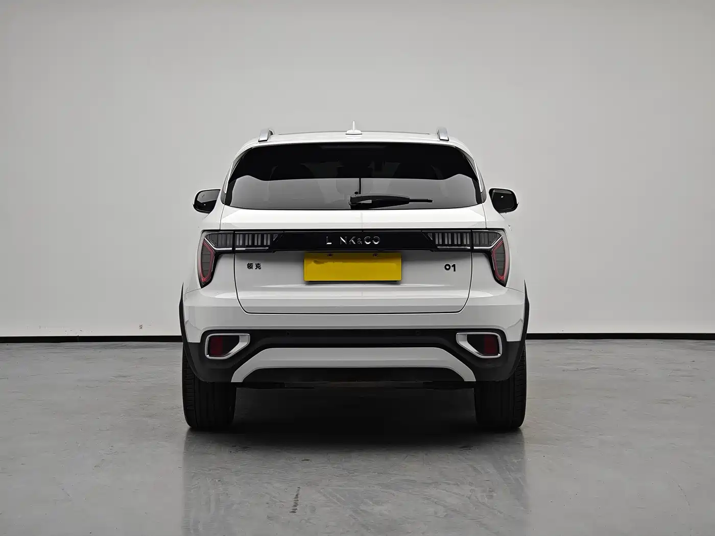 Lynk & Co 01 2017 2.0T 2WD Pro Version фото 6