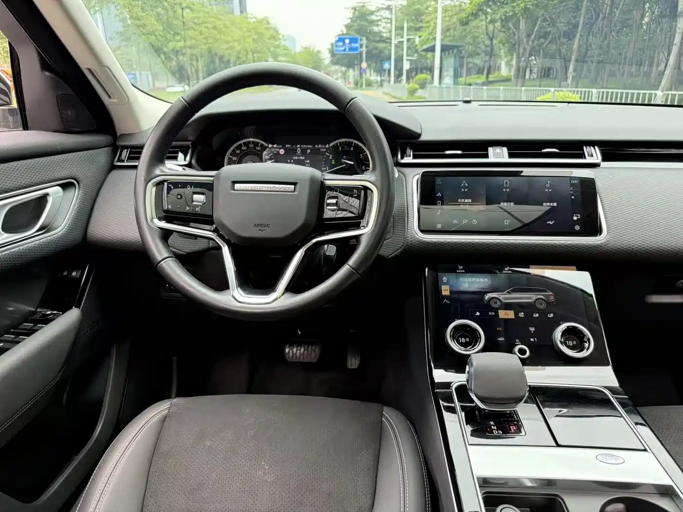 Land Rover Range Rover Velar 2021 P250 фото 7
