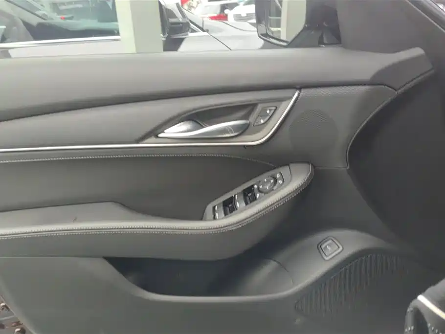 Cadillac CT5 2020 Facelift 28T Fashion Edition фото 7