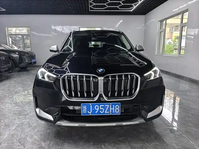 BMW X1 2023 sDrive20Li X Design Package